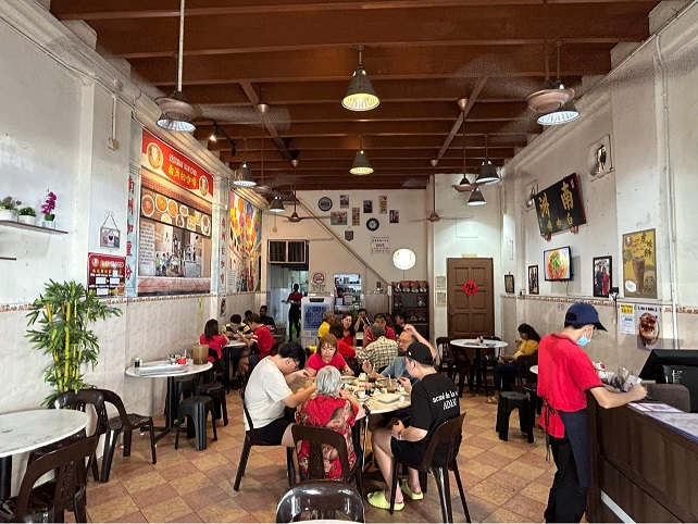 リークアンユー氏生誕100周年記念硬貨 ～ 記念硬貨から読み取るリー氏